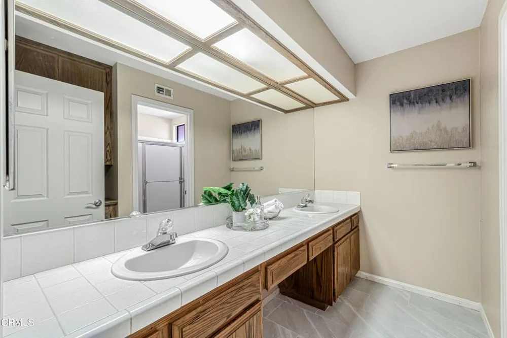 39 Camino La Madera Camarillo, CA 93010