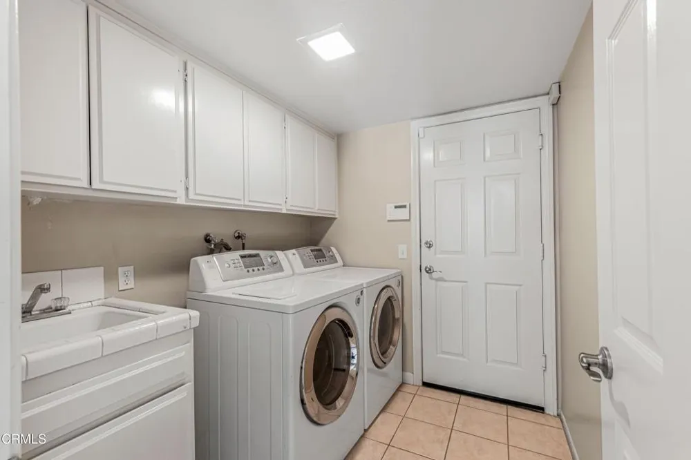 39 Camino La Madera Camarillo, CA 93010
