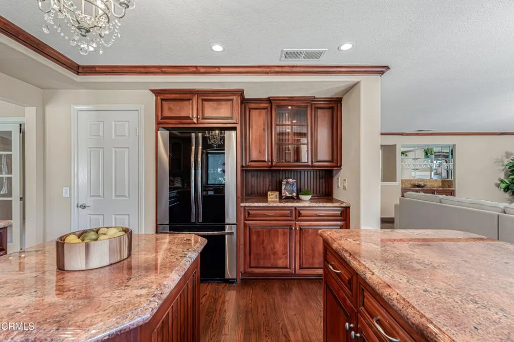 39 Camino La Madera Camarillo, CA 93010