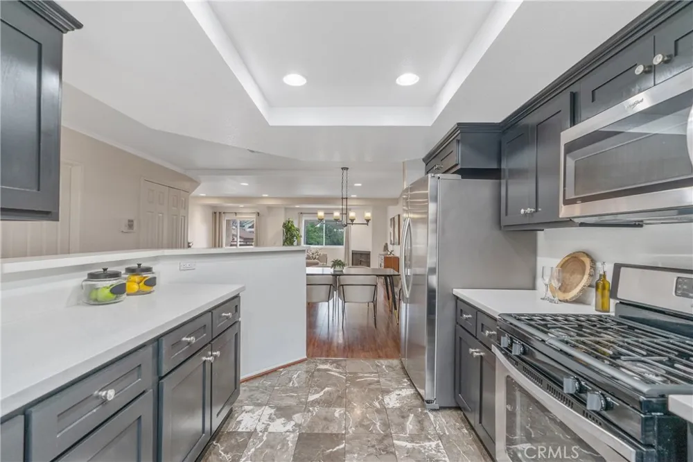 2310 Fairview Street #210 Burbank, CA 91504