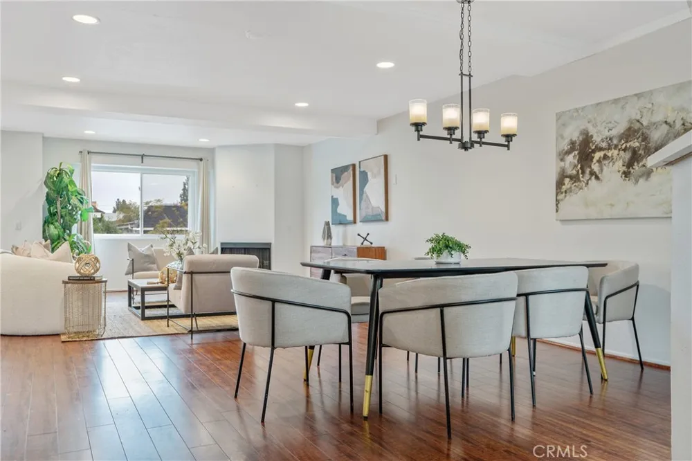 2310 Fairview Street #210 Burbank, CA 91504