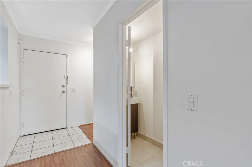 2310 Fairview Street #210 Burbank, CA 91504