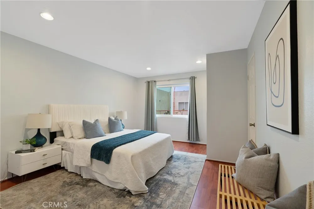 2310 Fairview Street #210 Burbank, CA 91504