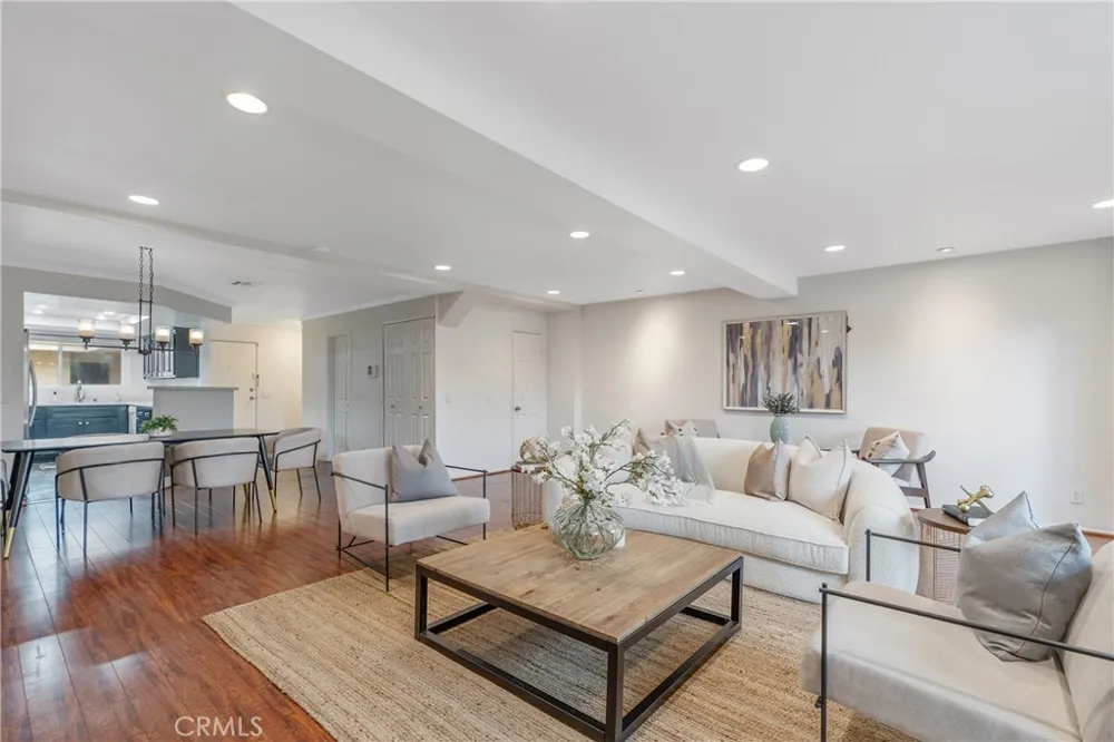 2310 Fairview Street #210 Burbank, CA 91504