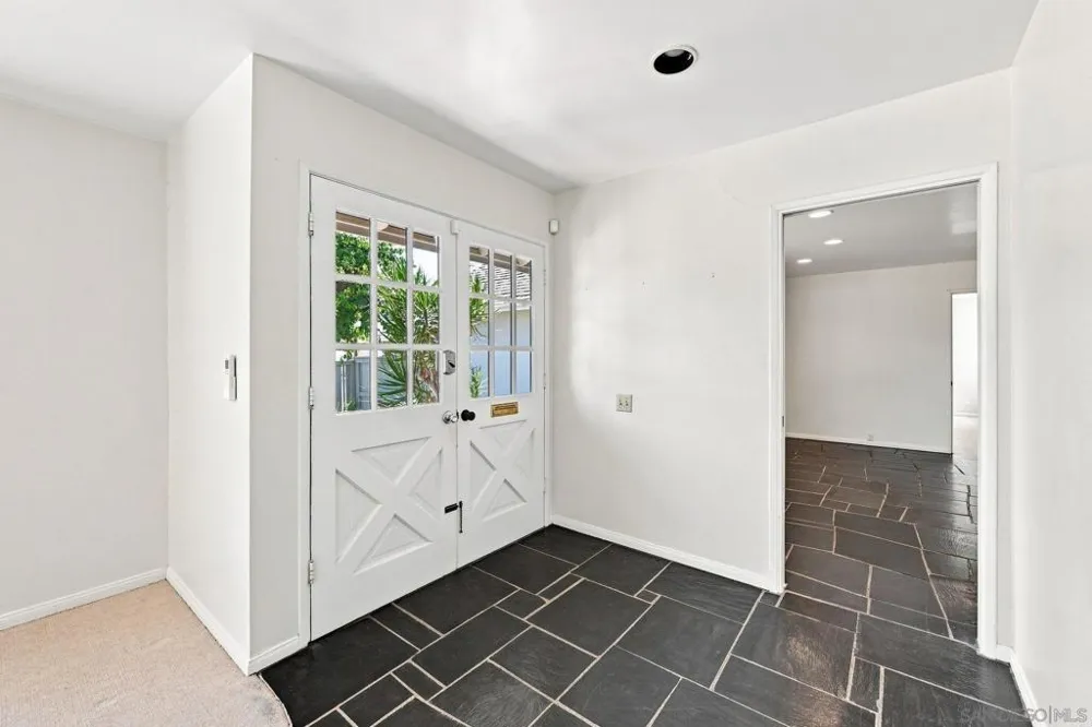 2790 Palomino La Jolla, CA 92037
