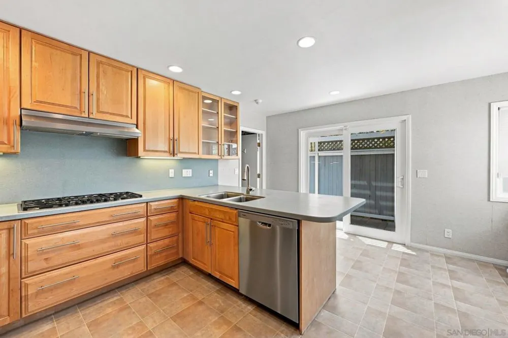 2790 Palomino La Jolla, CA 92037