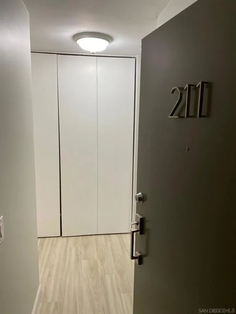 2510 Torrey Pines Rd #211 La Jolla, CA 92037