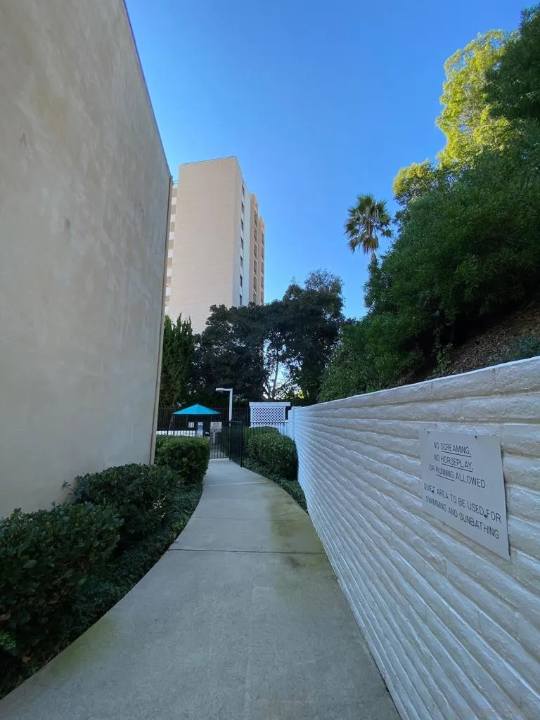 2510 Torrey Pines Rd #211 La Jolla, CA 92037