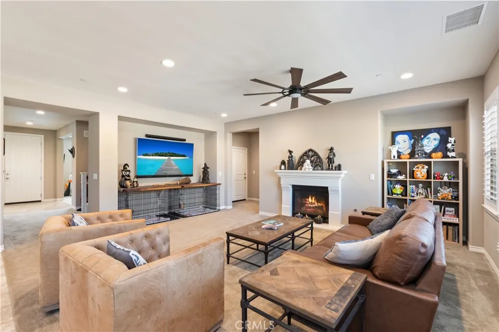 35712 Ginger Tree Winchester, CA 92596