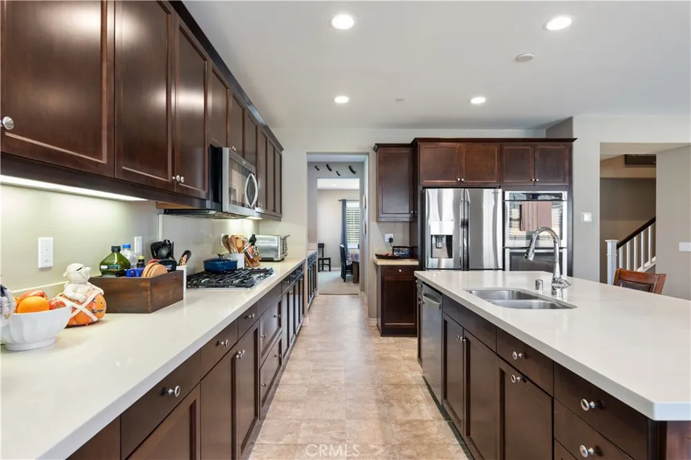 35712 Ginger Tree Winchester, CA 92596