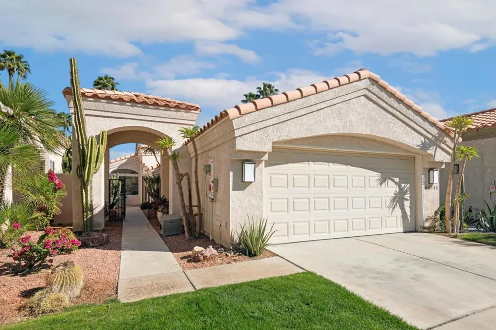 67740 S Trancas Drive Cathedral City, CA 92234