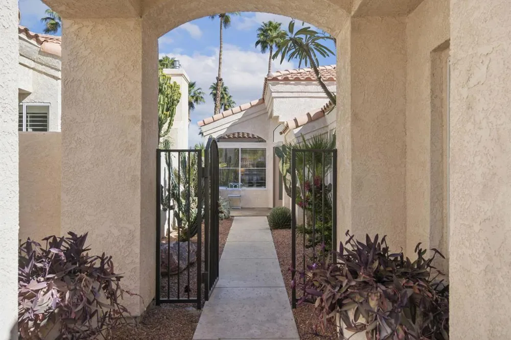 67740 S Trancas Drive Cathedral City, CA 92234