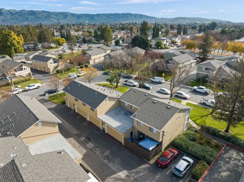 2315 Warfield Way #B San Jose, CA 95122