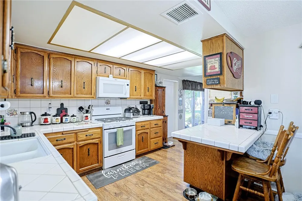 4865 Rigel Jurupa Valley, CA 91752