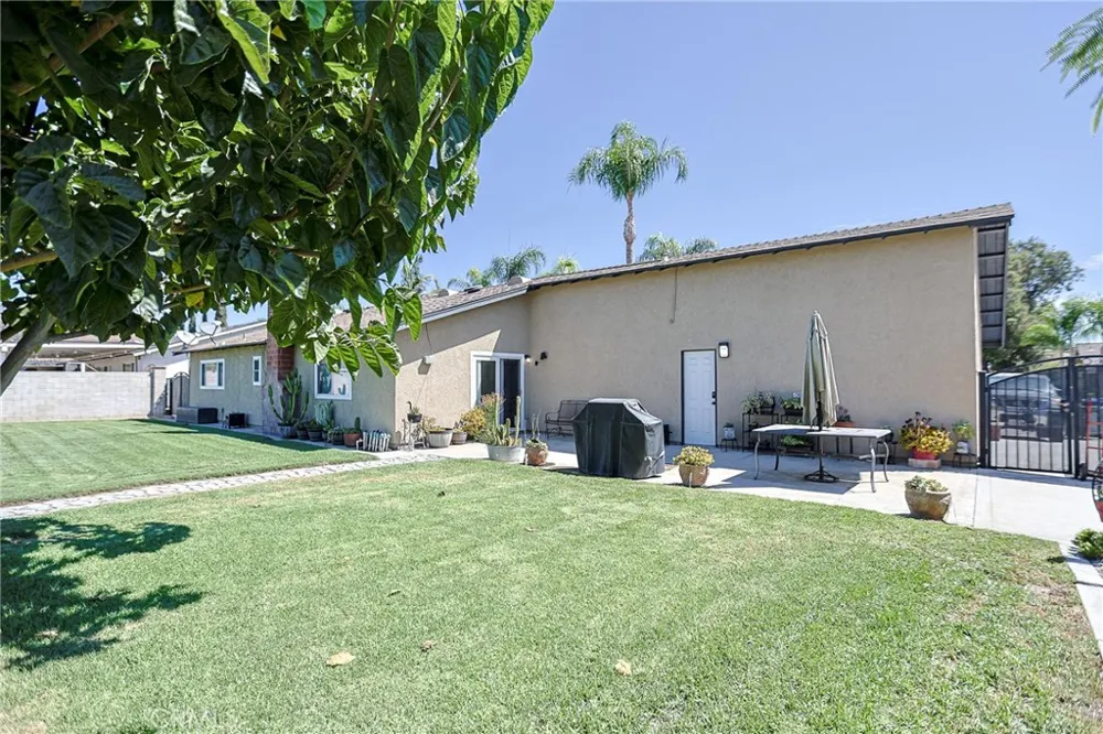 4865 Rigel Jurupa Valley, CA 91752