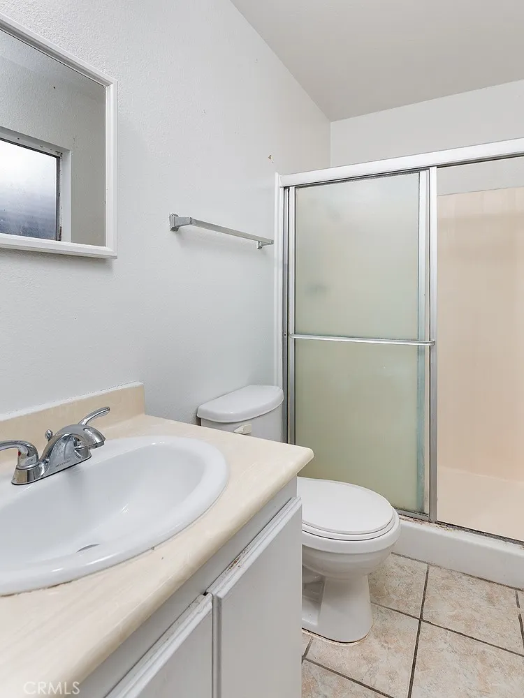 972 Spruce Pasadena, CA 91103