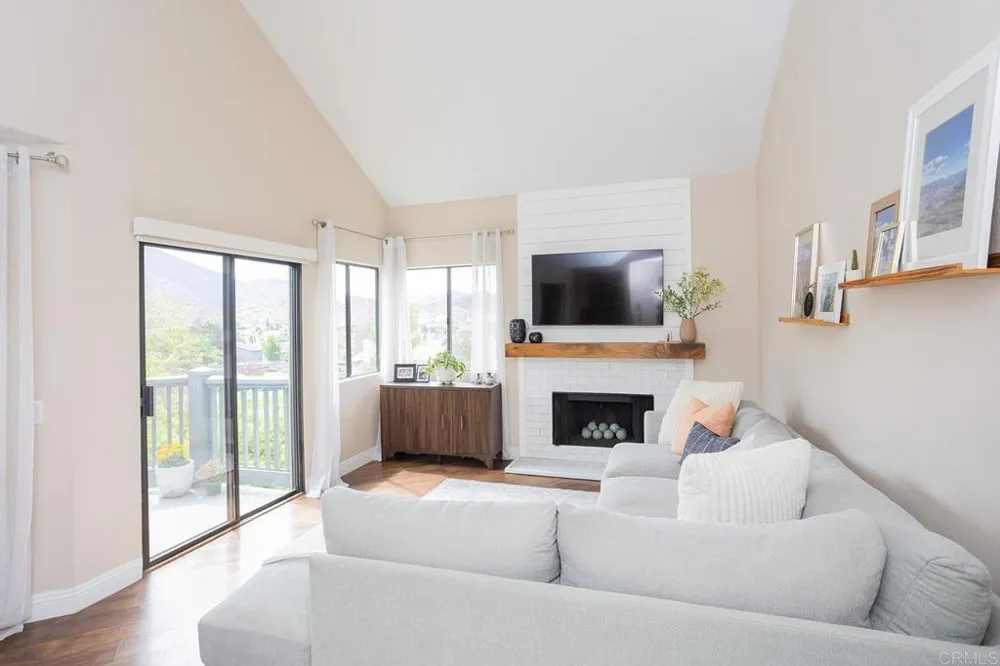 3035 Chipwood Court Spring Valley, CA 91978