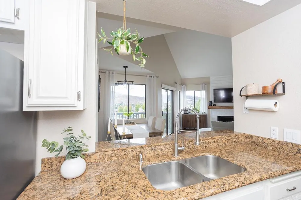 3035 Chipwood Court Spring Valley, CA 91978
