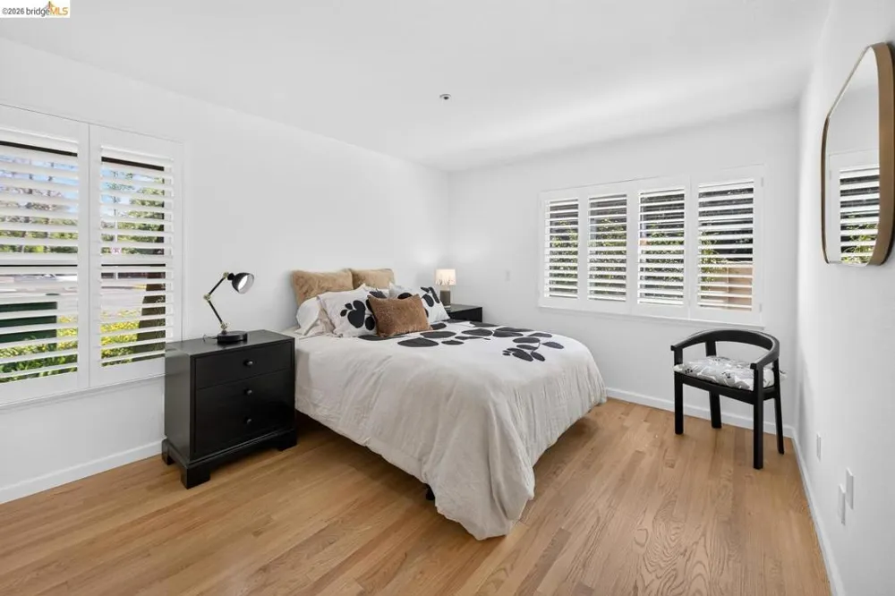 911 S Villa WAY Walnut Creek, CA 94595