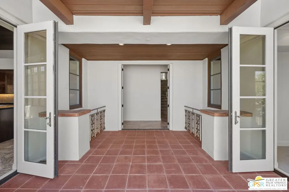 291 Calle Tranquillo Palm Springs, CA 92262