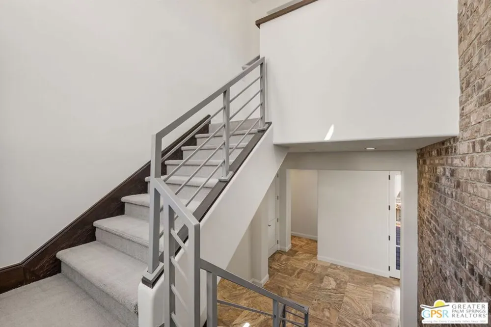 291 Calle Tranquillo Palm Springs, CA 92262