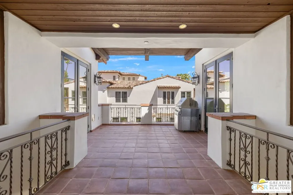 291 Calle Tranquillo Palm Springs, CA 92262