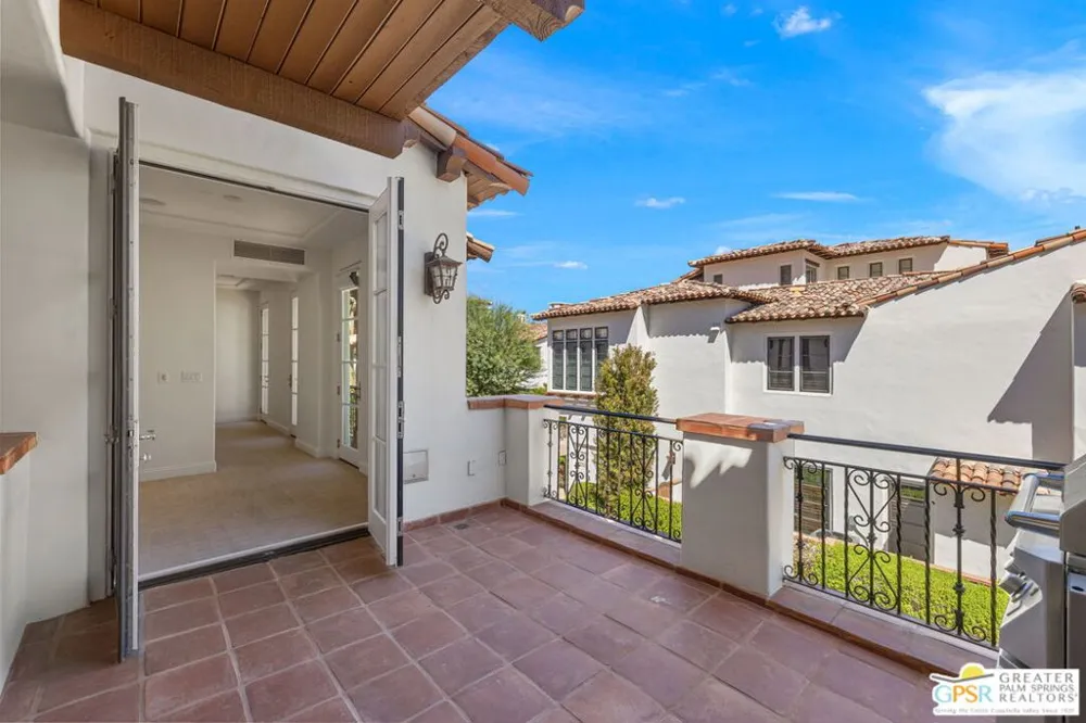 291 Calle Tranquillo Palm Springs, CA 92262