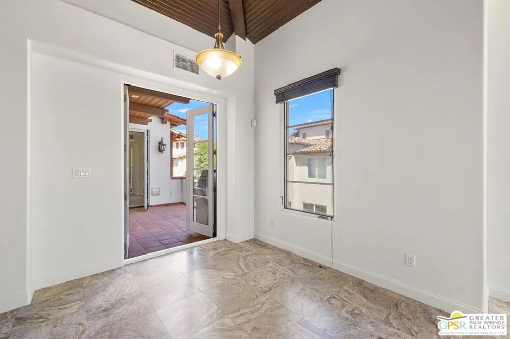 291 Calle Tranquillo Palm Springs, CA 92262