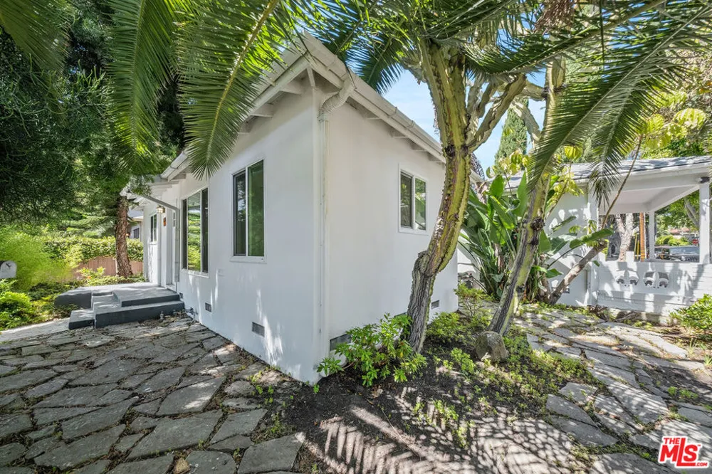 739 Westbourne Drive West Hollywood, CA 90069