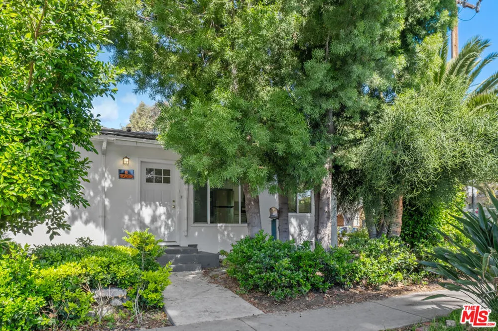 739 Westbourne Drive West Hollywood, CA 90069