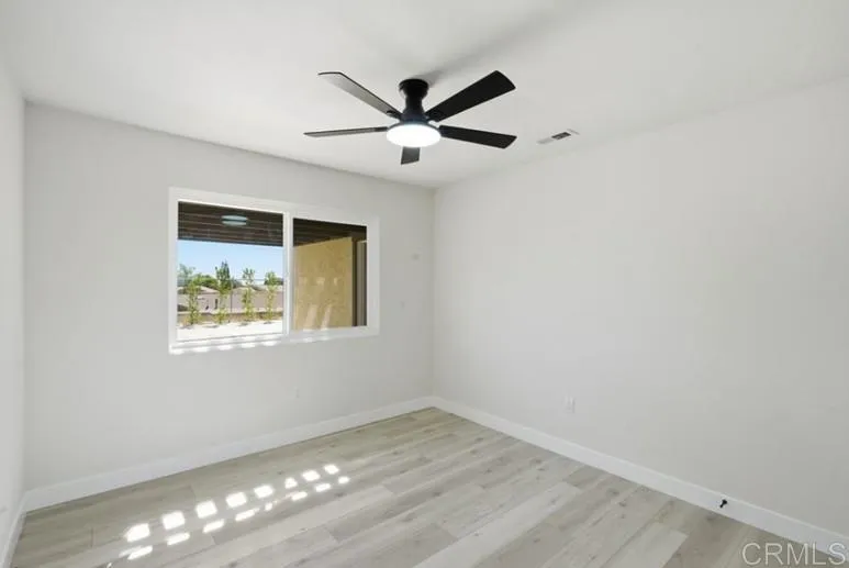 4713 Mystik Rd Oceanside, CA 92056
