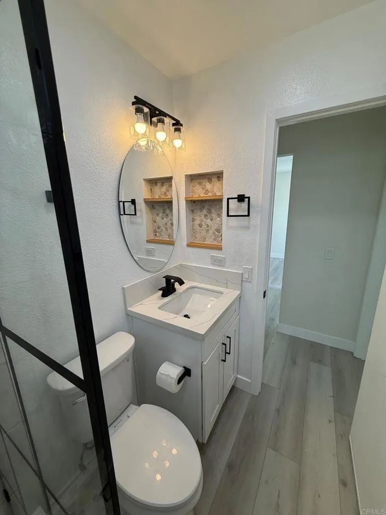4713 Mystik Rd Oceanside, CA 92056