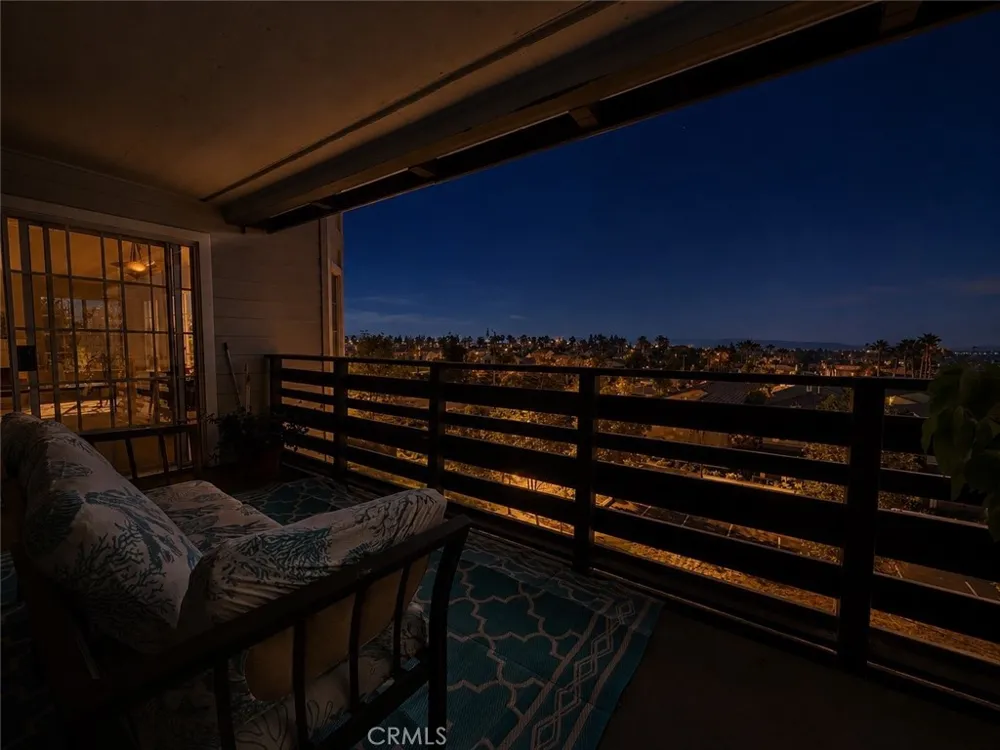 1033 Lakeview Azusa, CA 91702