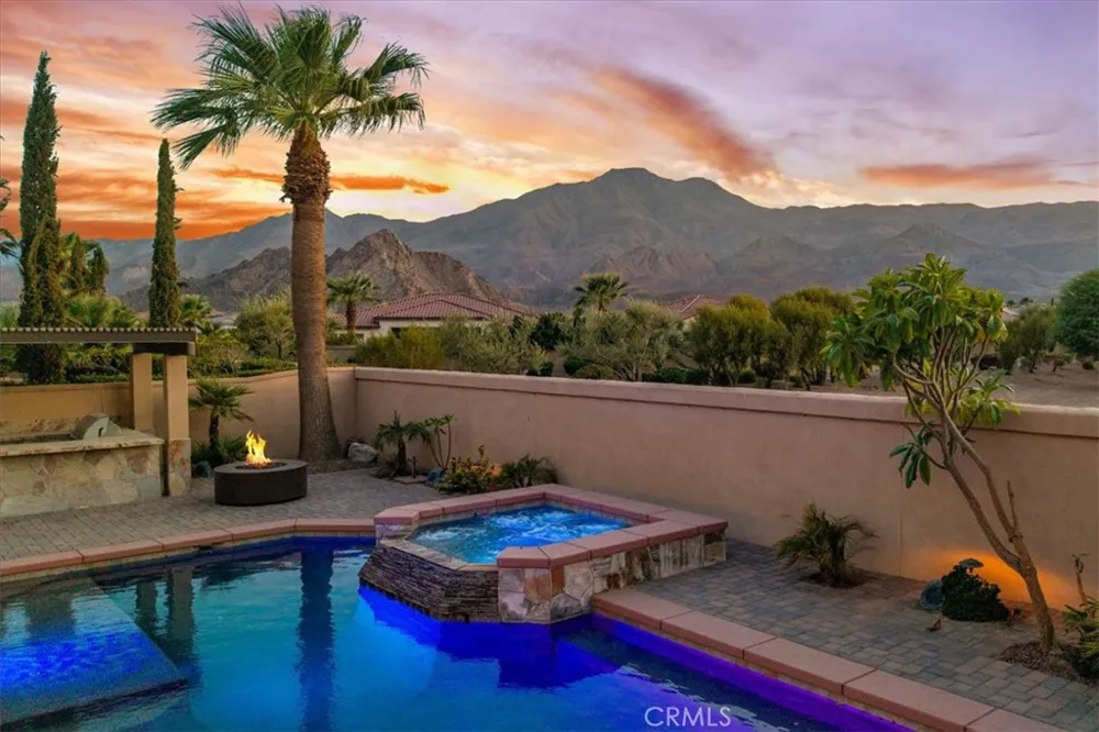 57685 Rosewood Court La Quinta, CA 92253