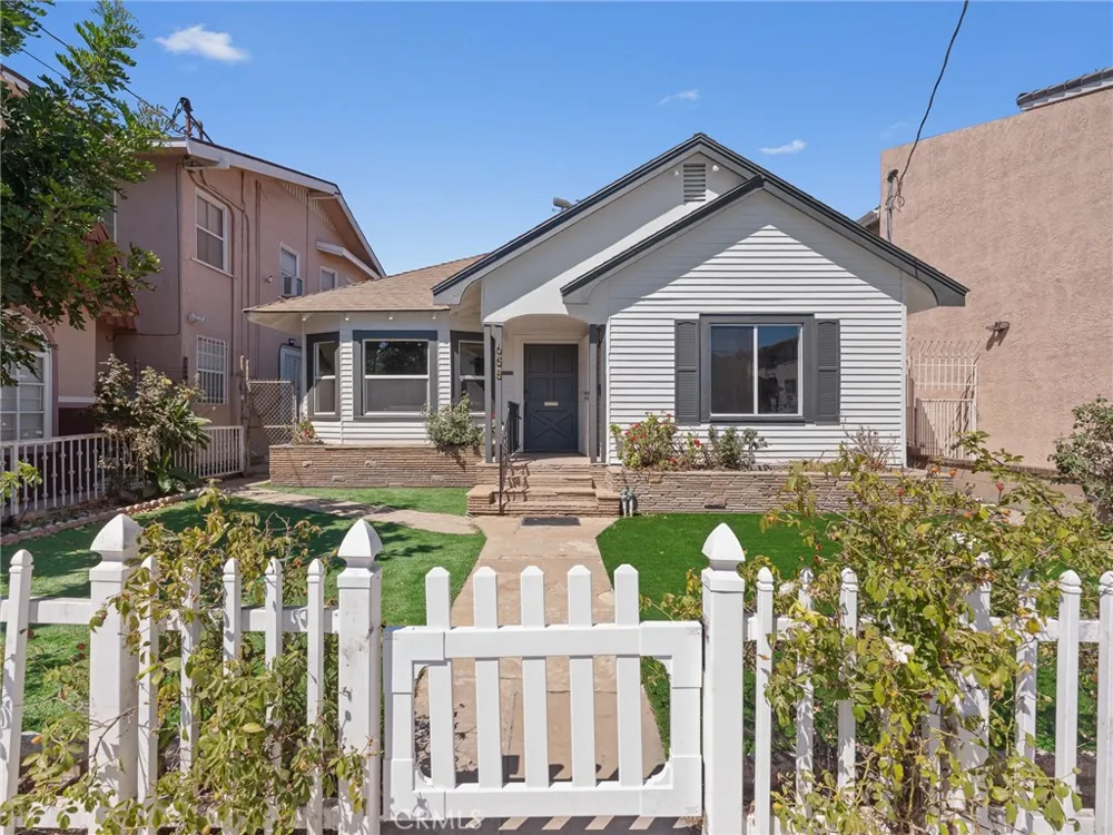 658 W 7th San Pedro, CA 90731