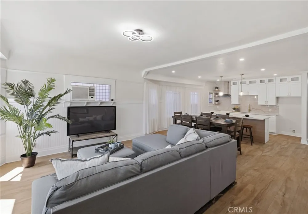 658 W 7th San Pedro, CA 90731