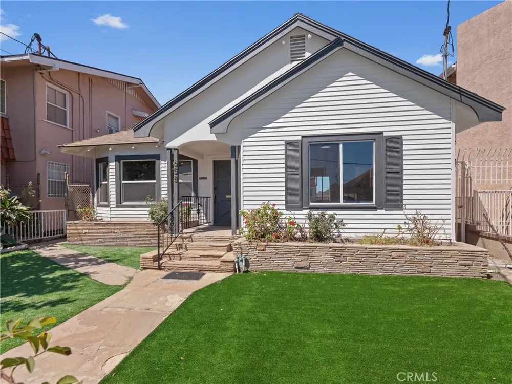 658 W 7th San Pedro, CA 90731