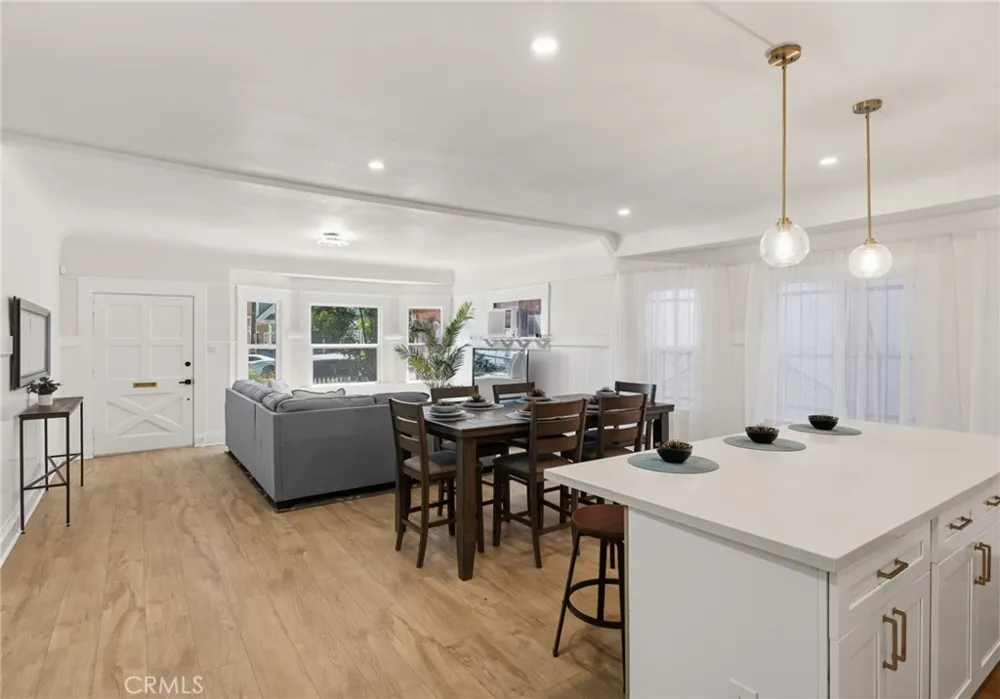 658 W 7th San Pedro, CA 90731