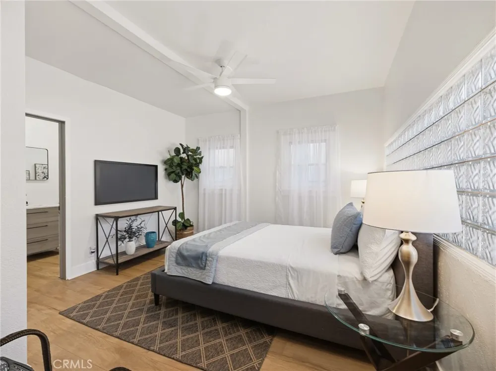 658 W 7th San Pedro, CA 90731