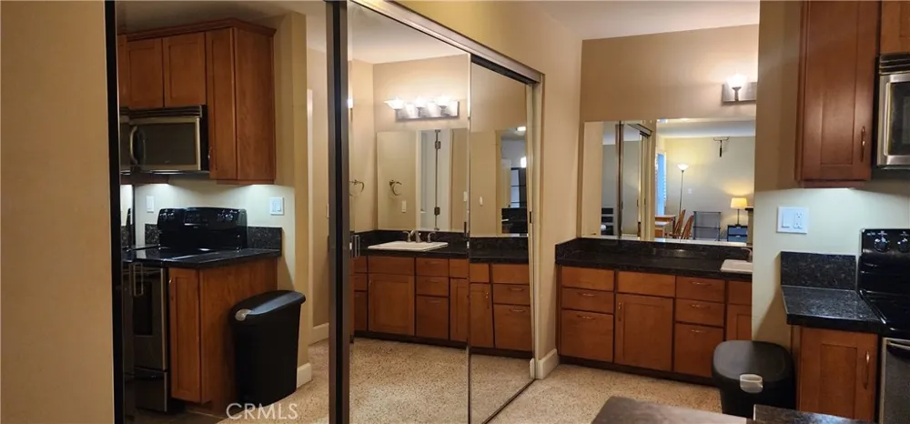 10982 Roebling Avenue #415 Westwood Century City, CA 90024