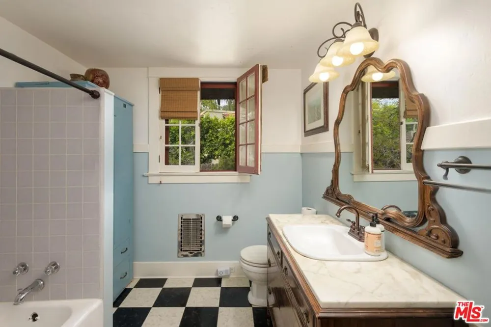 645 E Micheltorena Street Santa Barbara, CA 93103