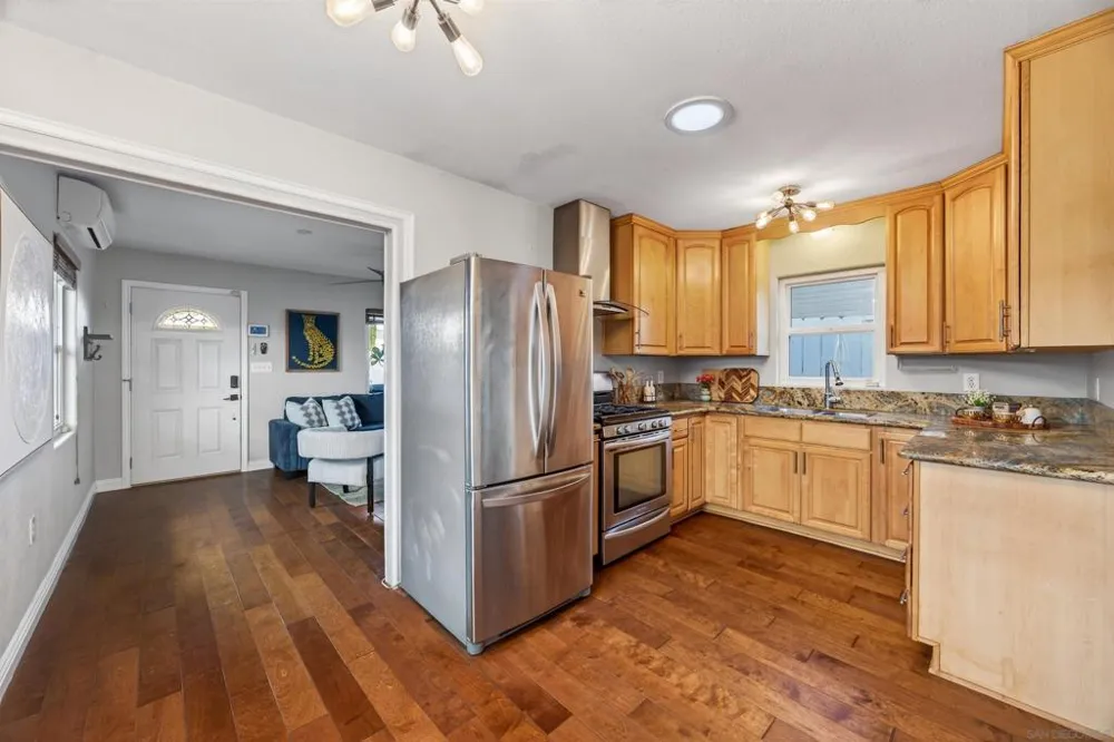 530 11th St Imperial Beach, CA 91932