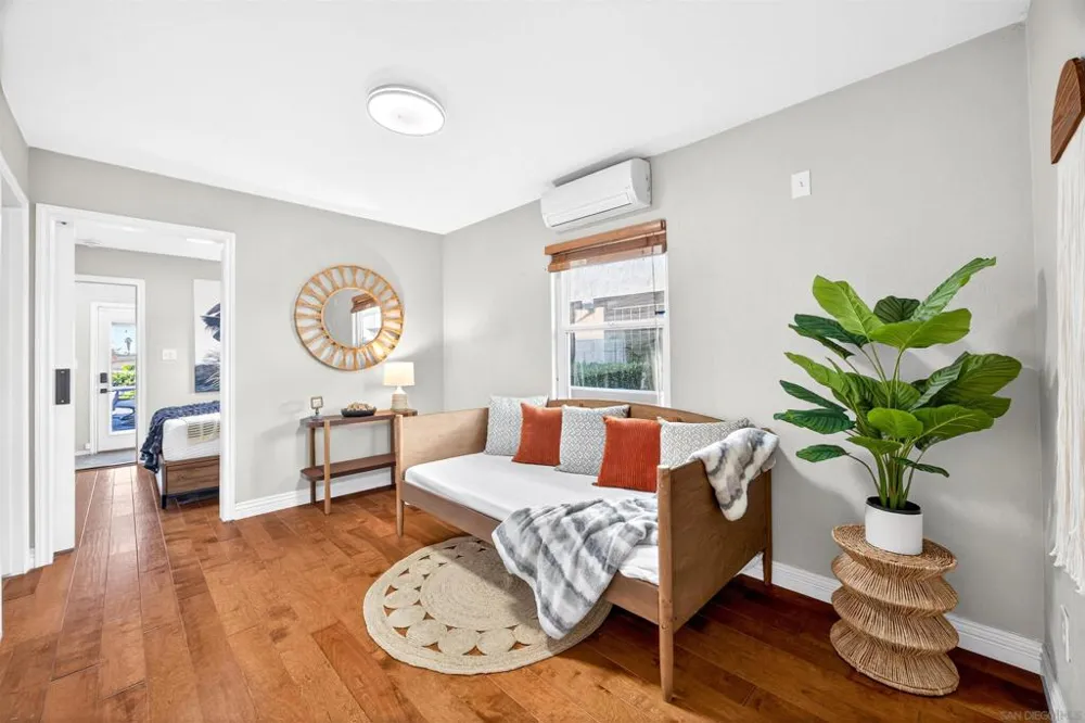 530 11th St Imperial Beach, CA 91932