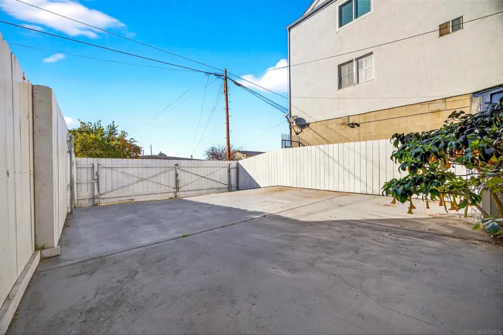 530 11th St Imperial Beach, CA 91932