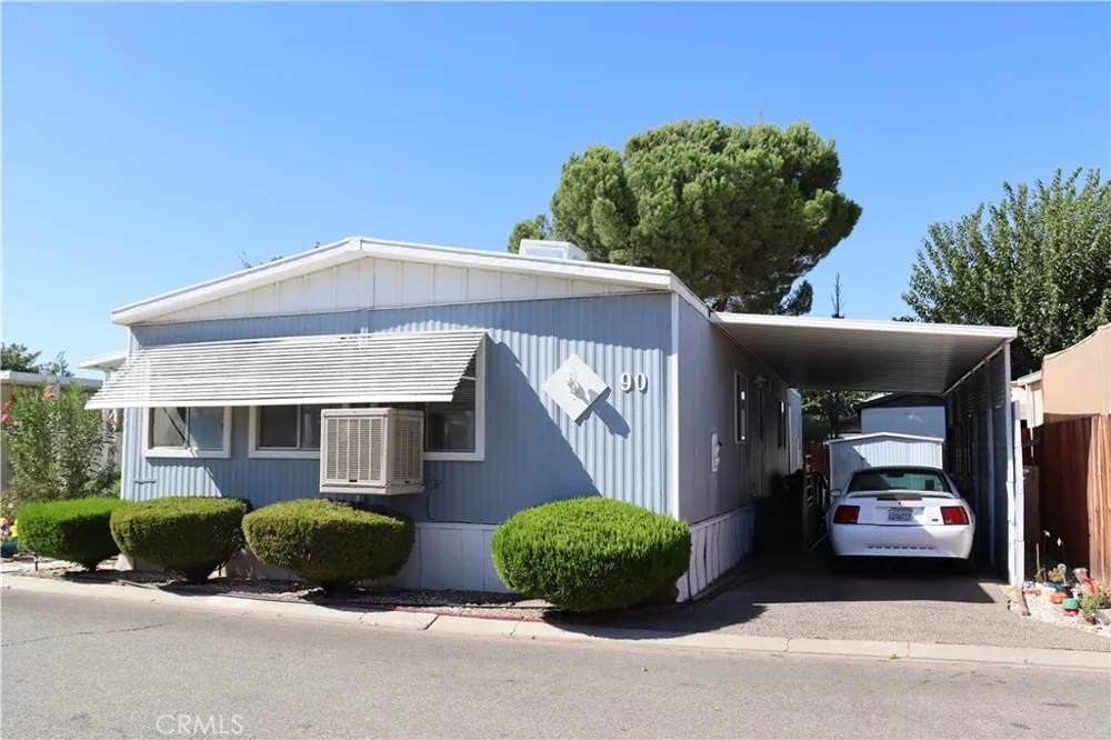 1301 E Avenue I #90 Lancaster, CA 93535
