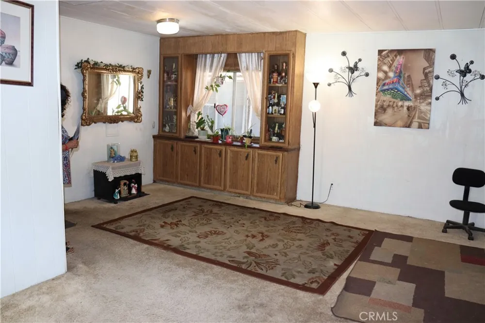 1301 E Avenue I #90 Lancaster, CA 93535