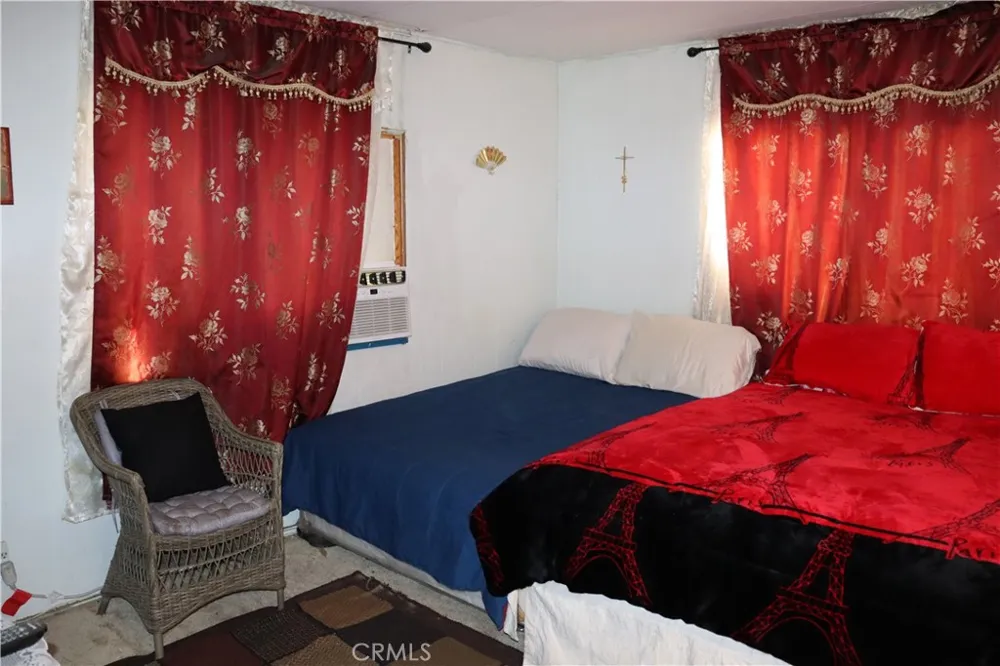 1301 E Avenue I #90 Lancaster, CA 93535