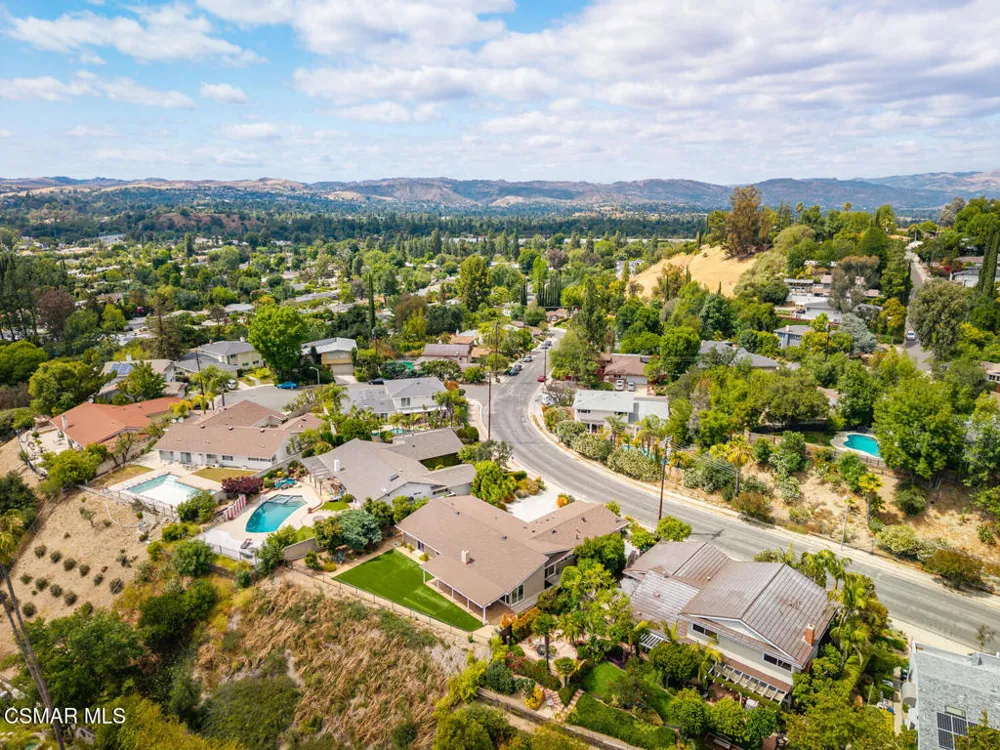 4627 Willens Avenue Woodland Hills, CA 91364