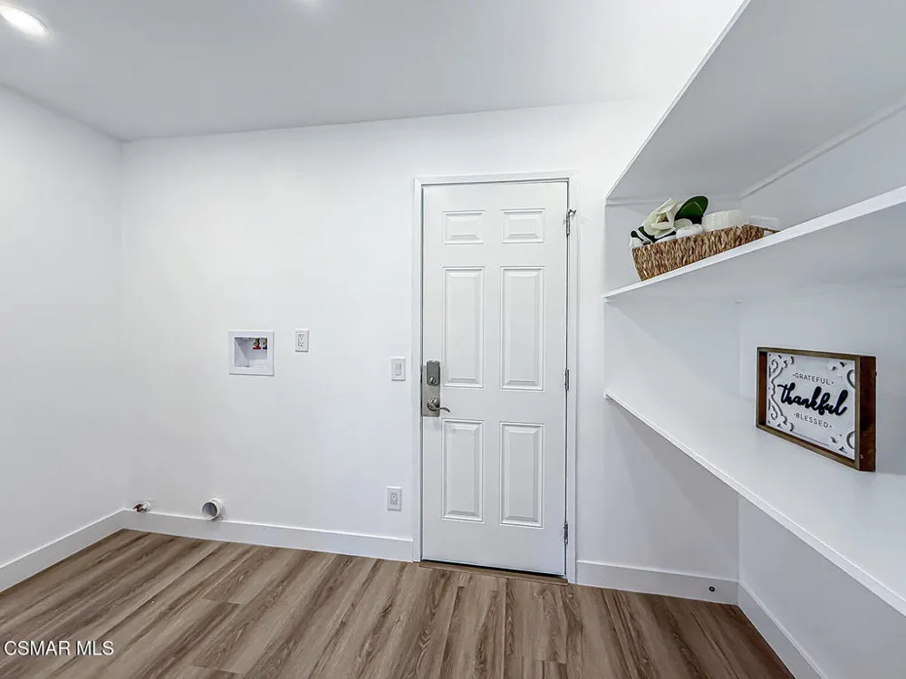 4627 Willens Avenue Woodland Hills, CA 91364