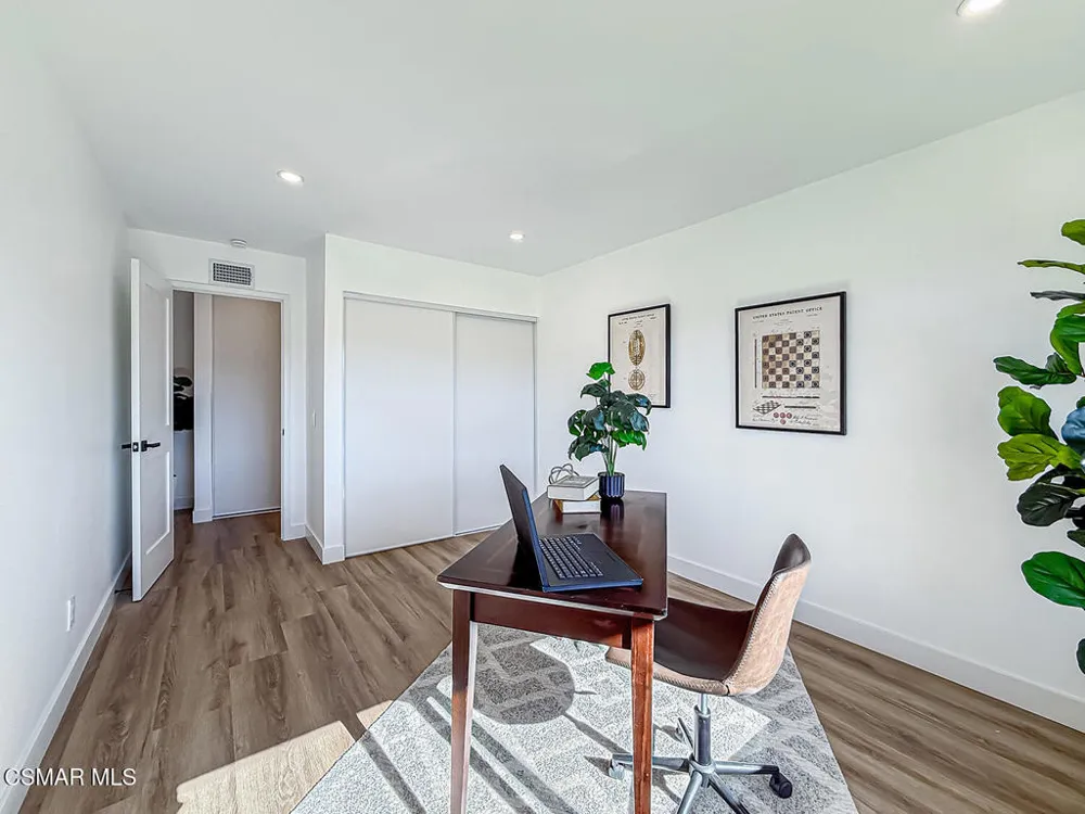 4627 Willens Avenue Woodland Hills, CA 91364